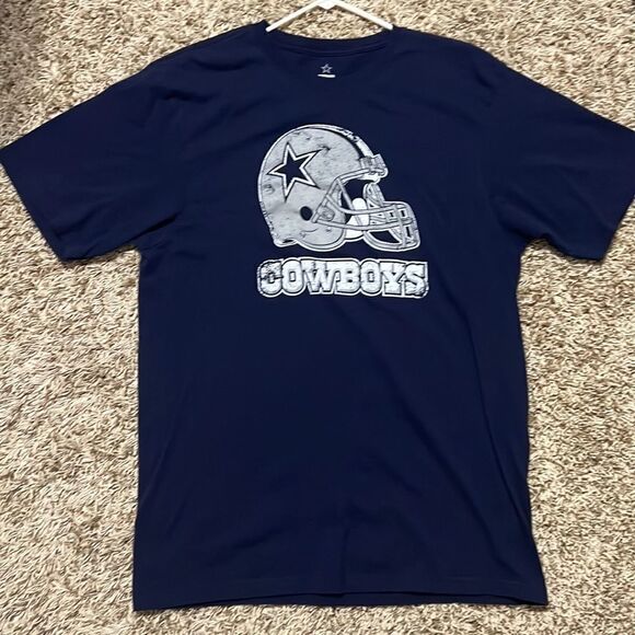 🔥🏈 NFL DALLAS COWBOYS Authentic Apparel Tee - Huge Front Graphic -not Vintage - Picture 1 of 4
